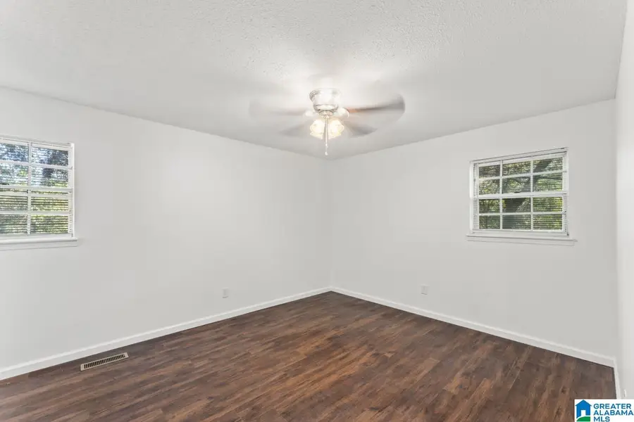 542 NAVAJO TRAIL, Alabaster, AL 35007 - #2