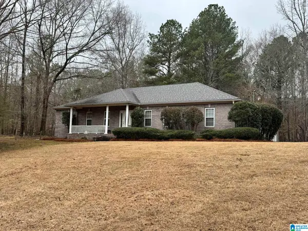 142 JEANIE LANE, Pell city, AL 35128