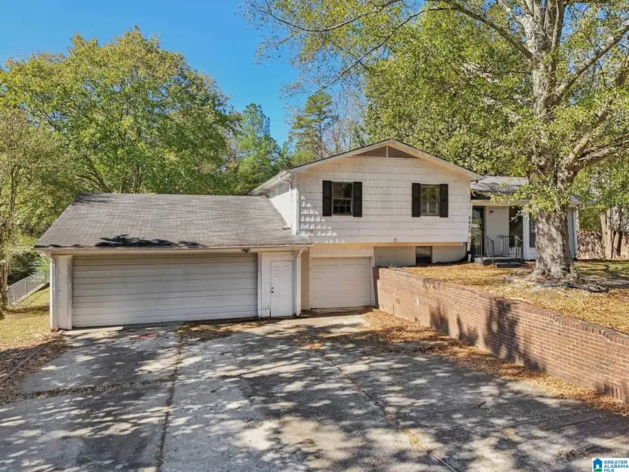 8400 COUNTRY CIRCLE, Pinson, AL 35126 - #3