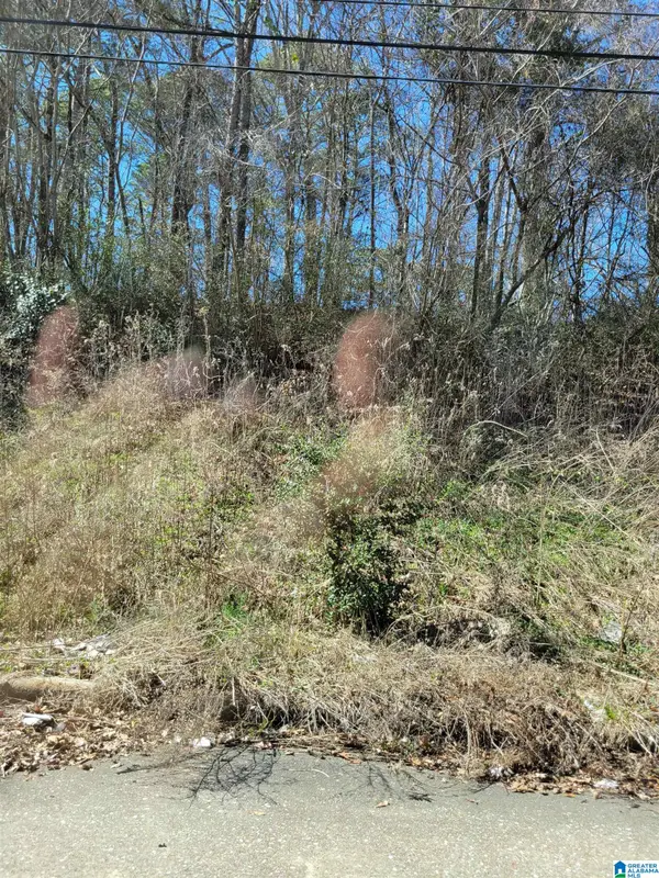 1920 FORESTDALE BOULEVARD, Forestdale, AL 35214