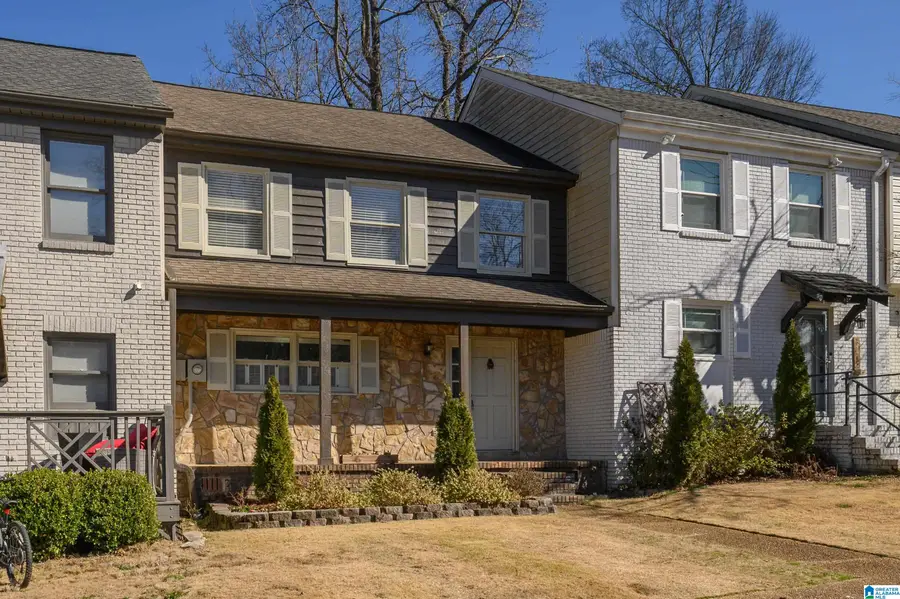 3272 OVERTON MANOR DRIVE, Vestavia Hills, AL 35243 - #2