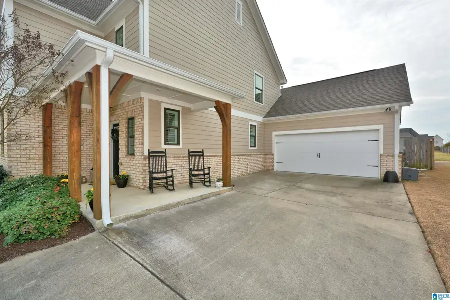 842 GRIFFIN PARK CIRCLE, Birmingham, AL 35242 - #3