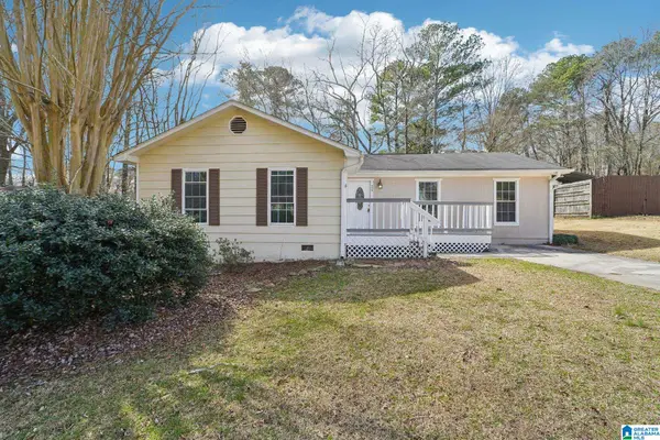 2412 GLENMORE COURT, Clay, AL 35235