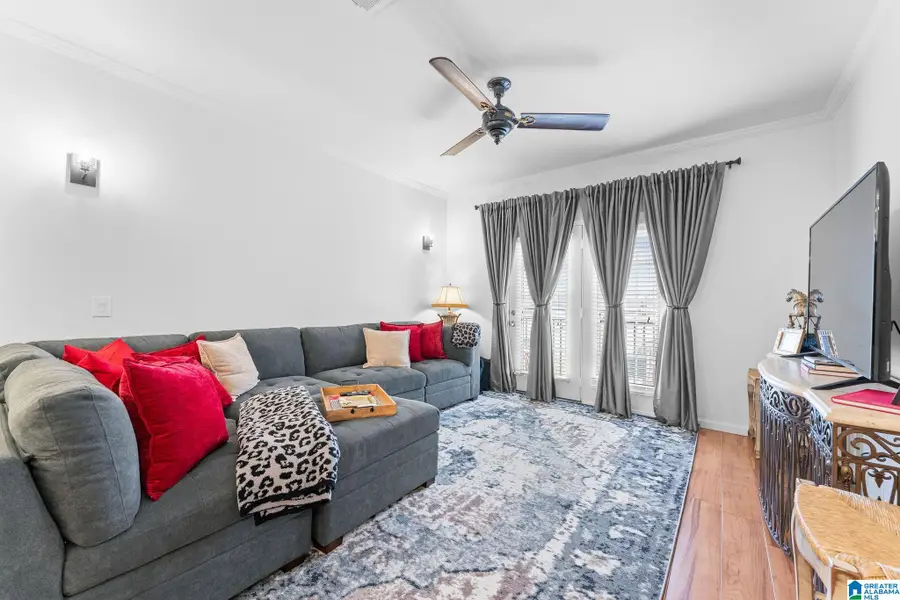 1901 5TH AVENUE, Tuscaloosa, AL 35401 - #3