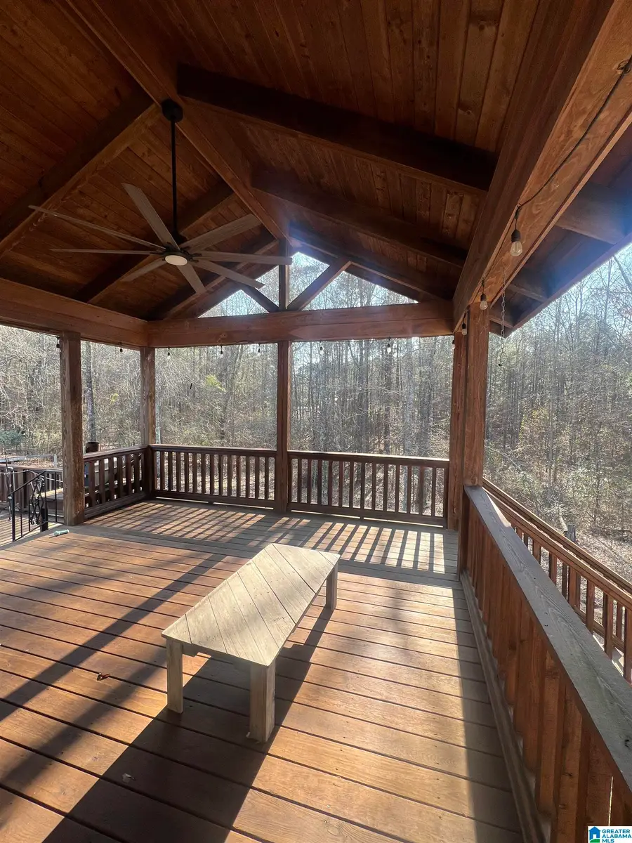 886 COUNTY ROAD 25, Jemison, AL 35085 - #3