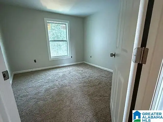 222 S OAK AVENUE, Sylacauga, AL 35150 - #3