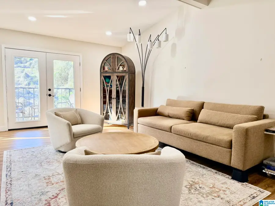 126 WEST GREEN, Vestavia Hills, AL 35243 - #2