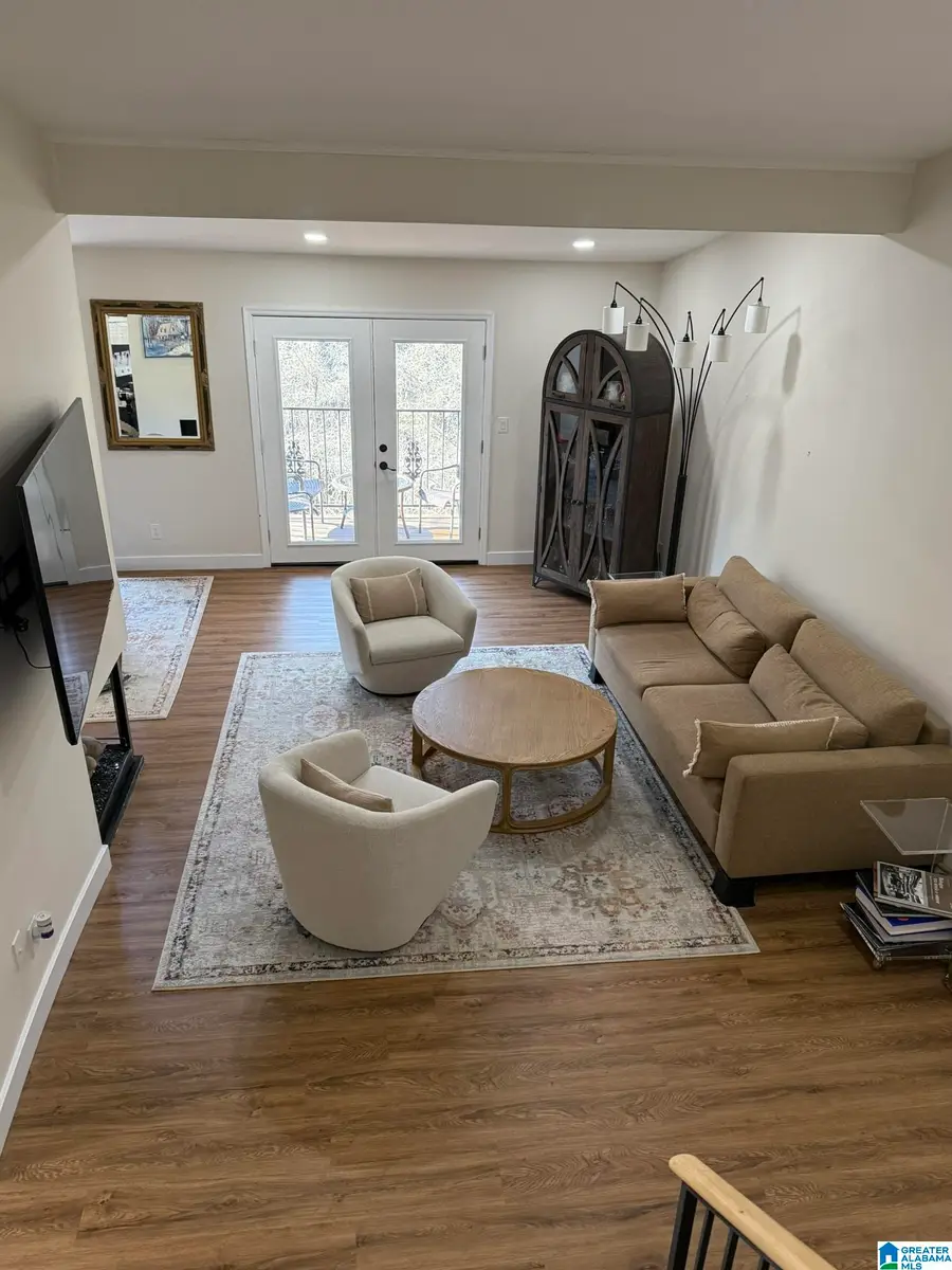 126 WEST GREEN, Vestavia Hills, AL 35243 - #3