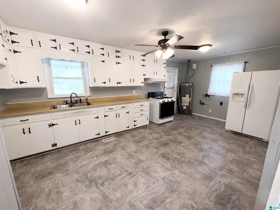 807 ASTOR AVENUE, Weaver, AL 36277 - #3