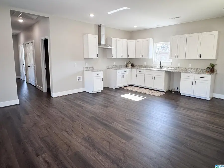 807 16TH AVENUE, Clanton, AL 35045 - #3