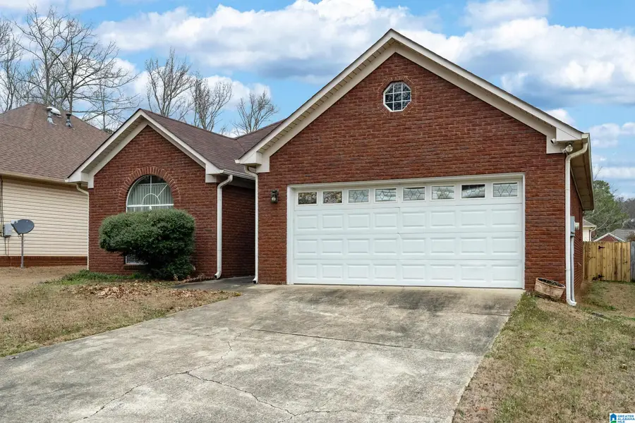 504 LAKESIDE CIRCLE, Birmingham, AL 35215 - #2