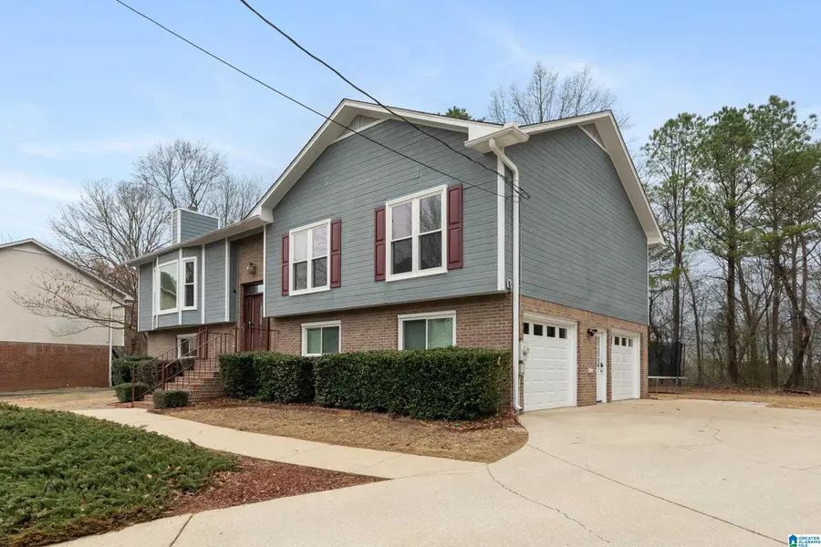 104 LOYOLA CIRCLE, Helena, AL 35080 - #2