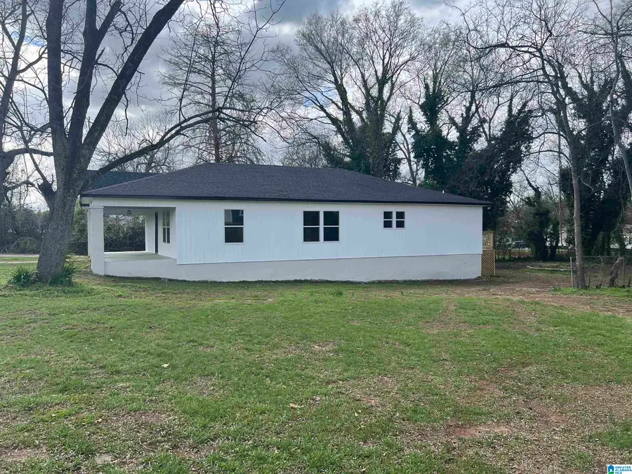 820 SOUTH STREET E, Talladega, AL 35160 - #2