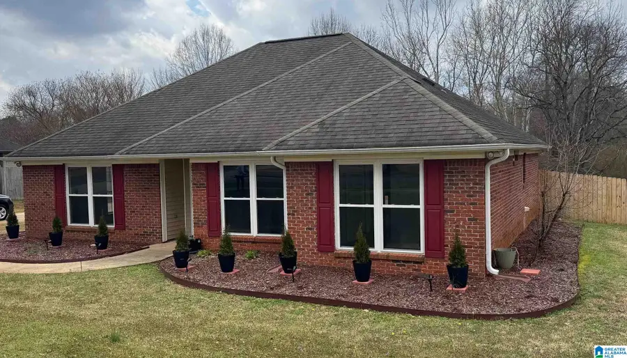 154 SILVERSTONE LANE, Alabaster, AL 35007 - #2