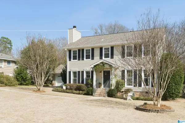 1009 OAKLAWN DRIVE, Vestavia hills, AL 35216