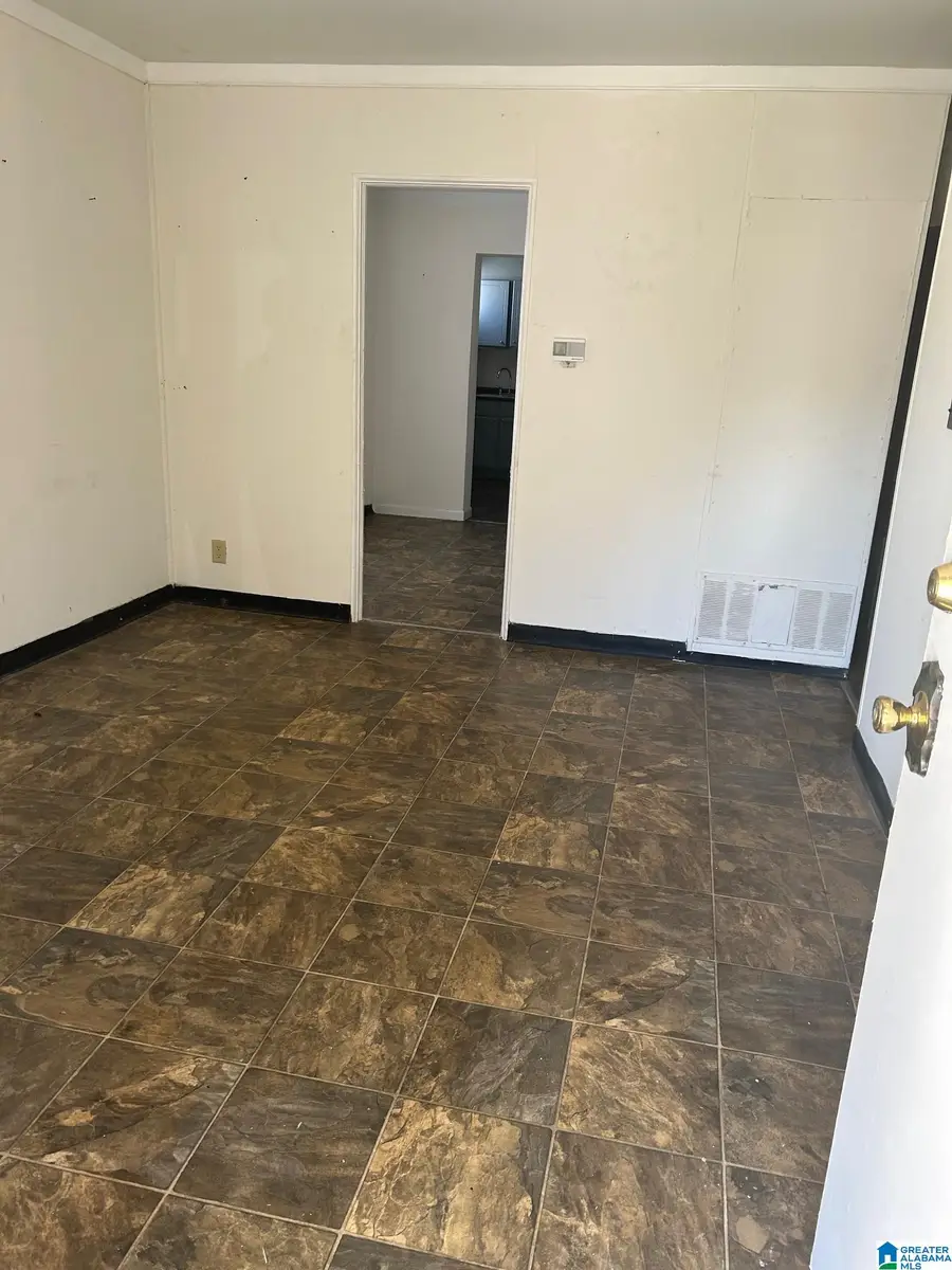 232 FLORA STREET SW, Birmingham, AL 35211 - #3