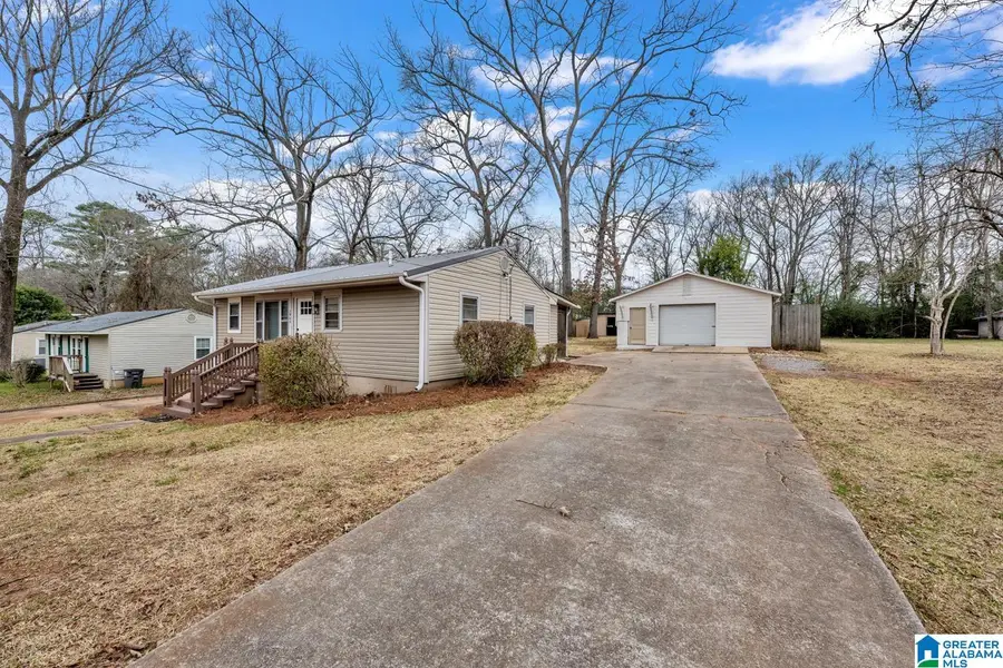 2905 CIRCLE DRIVE, Hueytown, AL 35023 - #3