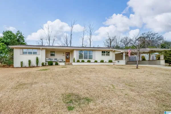 2104 BEVERLY HILLS DRIVE, Vestavia hills, AL 35216