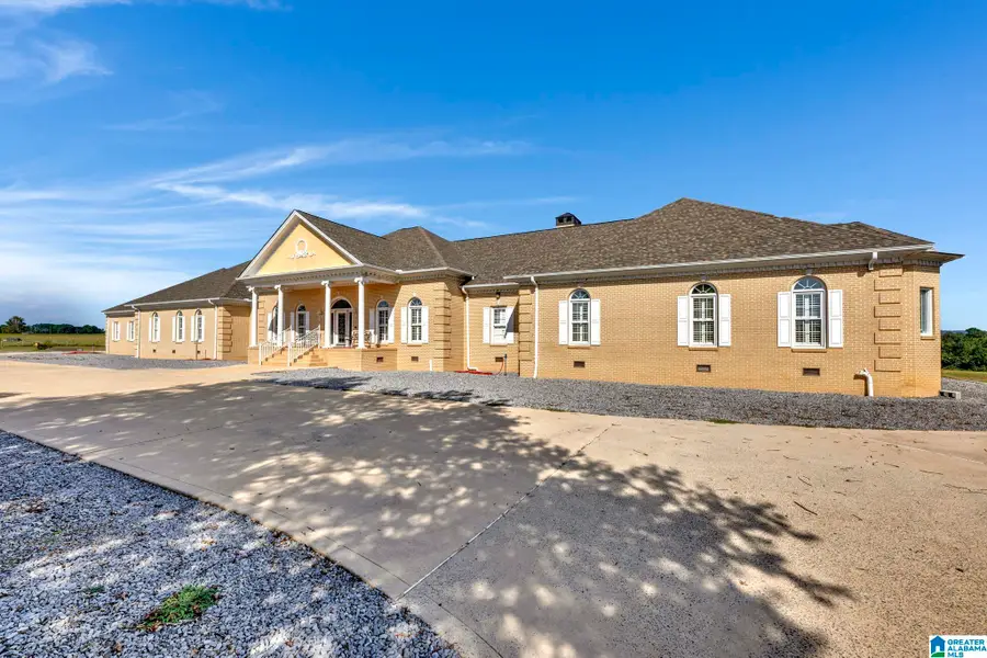 377 COUNTY ROAD 543, Hanceville, AL 35077 - #2