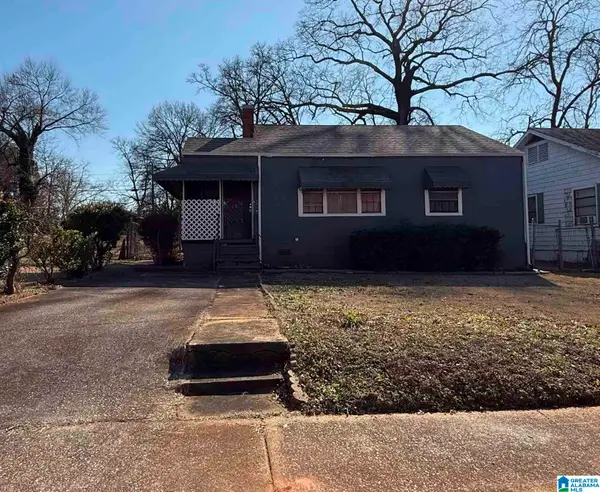 1749 CLEBURN AVENUE, Birmingham, AL 35211