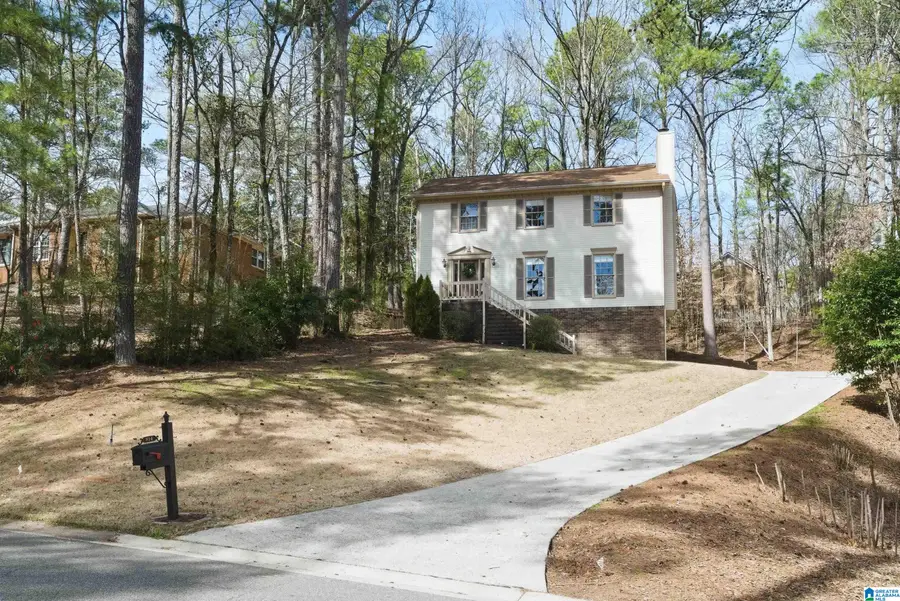 814 WILLOW OAK DRIVE, Hoover, AL 35244 - #2