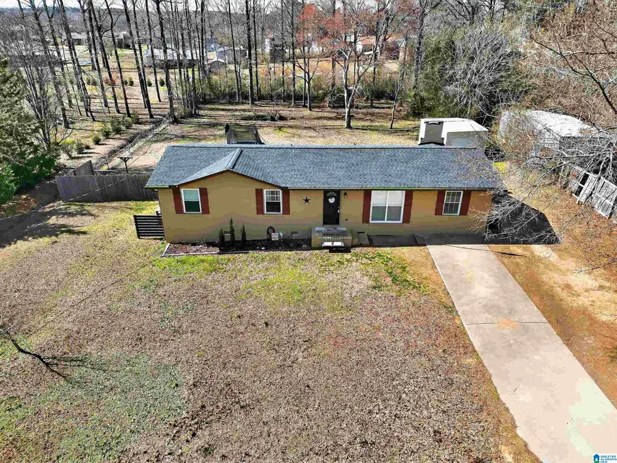 402 TIMOTHY DRIVE, Columbiana, AL 35051 - #2