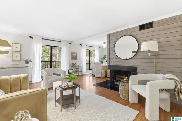 112 WEST GREEN, Vestavia hills, AL 35243