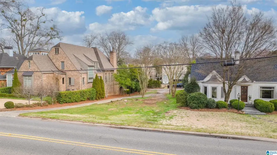 203 EUCLID AVENUE, Mountain Brook, AL 35213 - #3