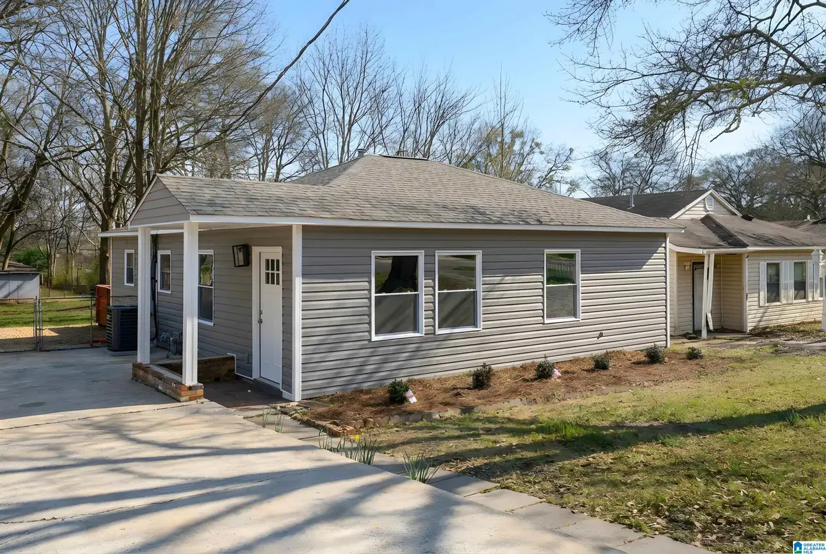 1551 27TH AVENUE N, Hueytown, AL 35023 - #1
