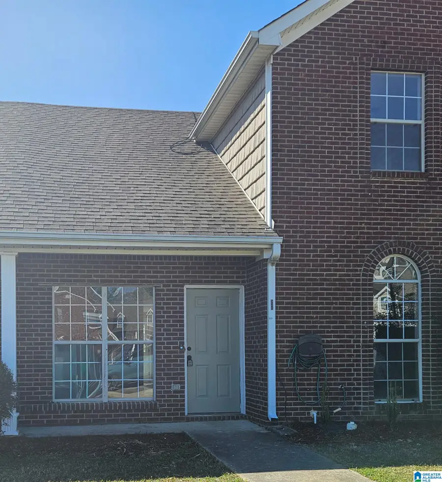 521 WATERFORD LAKE CIRCLE, Calera, AL 35040 - #3