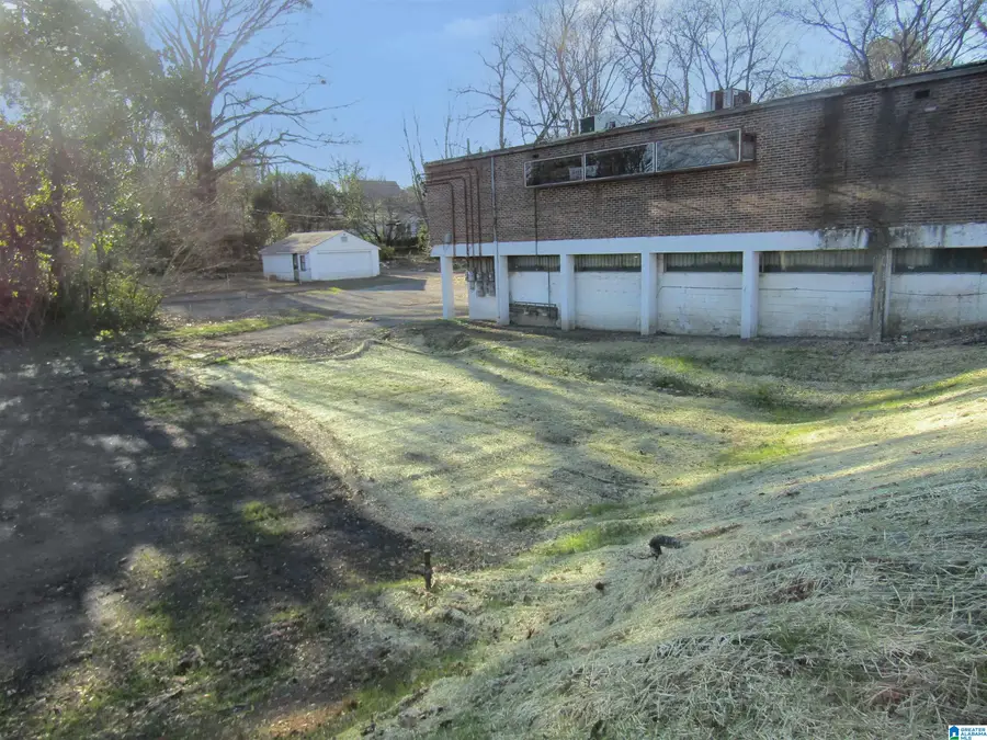 3060 ENSLEY AVENUE, Birmingham, AL 35208 - #2