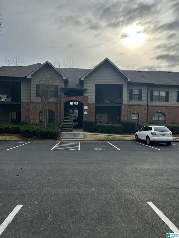 118 STERLING OAKS DRIVE, Hoover, AL 35244