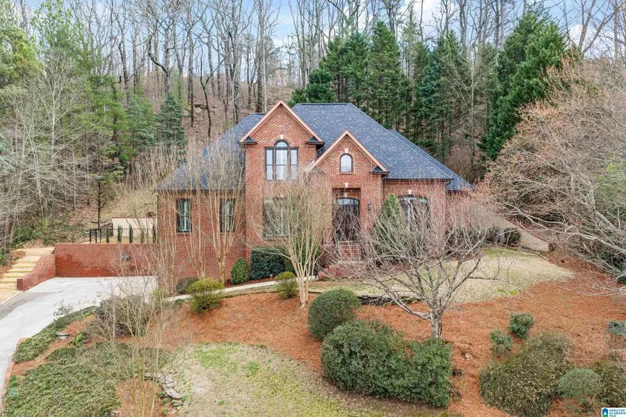 1521 AMHERST CIRCLE, Mountain Brook, AL 35216 - #2