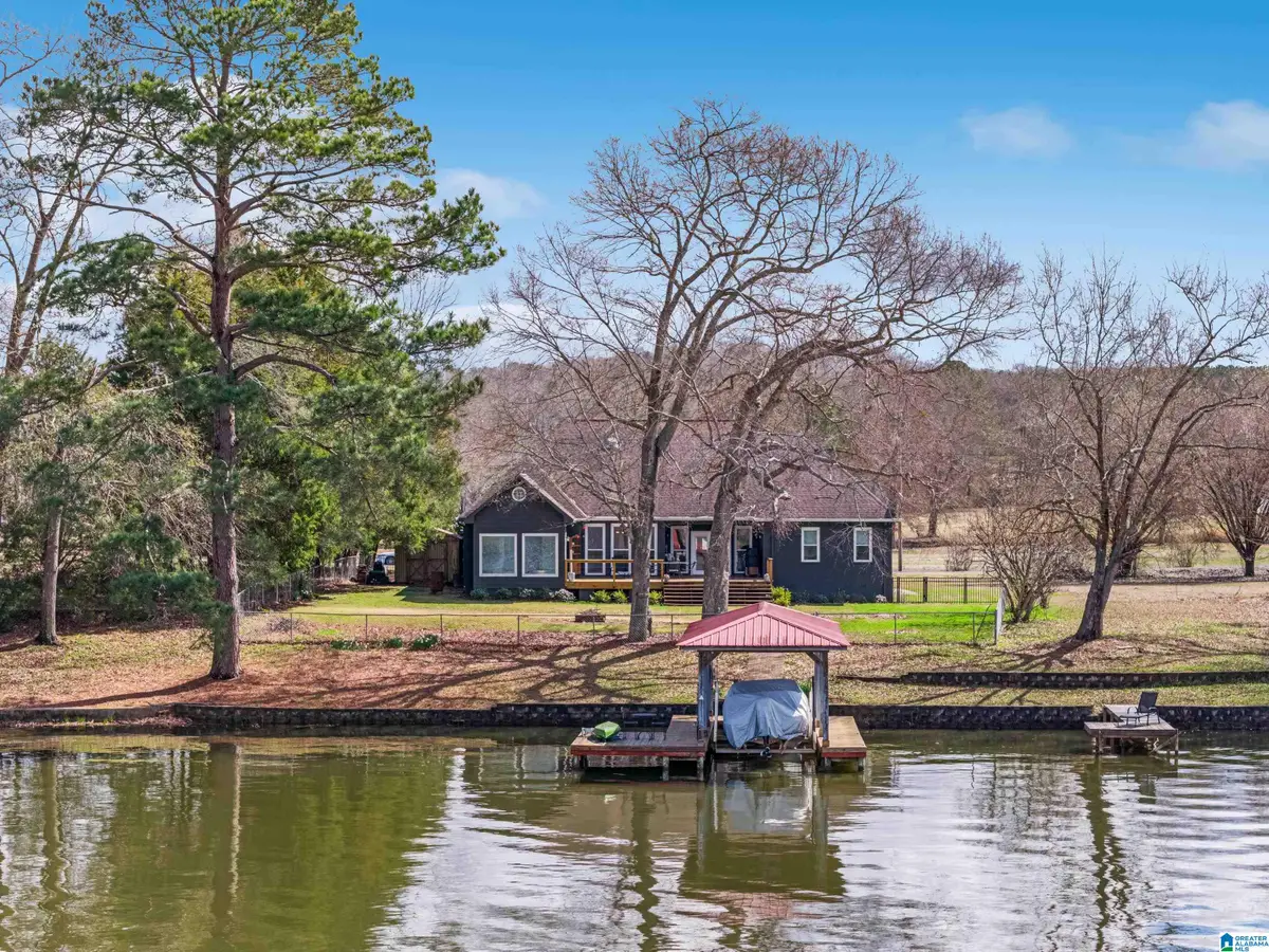 99 HILTON DRIVE, Sylacauga, AL 35151 - #1