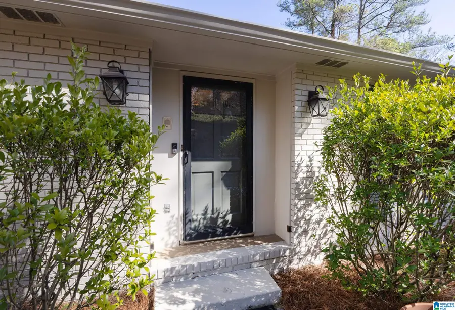 1620 KESTWICK DRIVE, Hoover, AL 35226 - #3