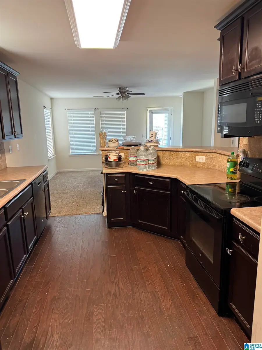 6664 WOODFORD LANE, Bessemer, AL 35022 - #3