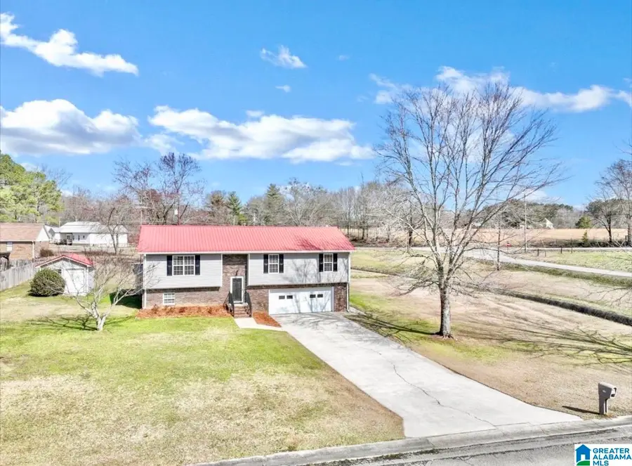 1518 5TH AVENUE SE, Cullman, AL 35055 - #2