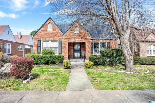 1820 SAINT CHARLES COURT SW, Birmingham, AL 35211