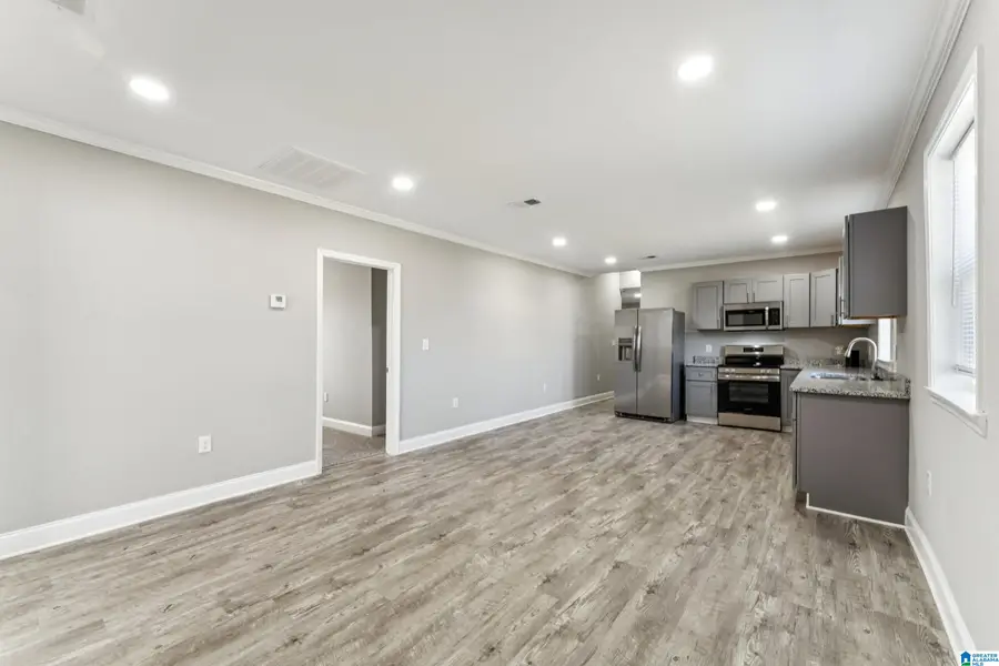 4212 41st AVENUE N, Birmingham, AL 35217 - #2