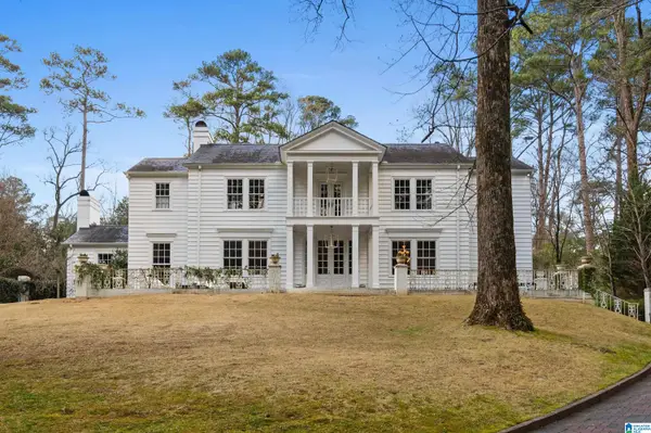 2900 MOUNTAIN BROOK PARKWAY, Mountain brook, AL 35223