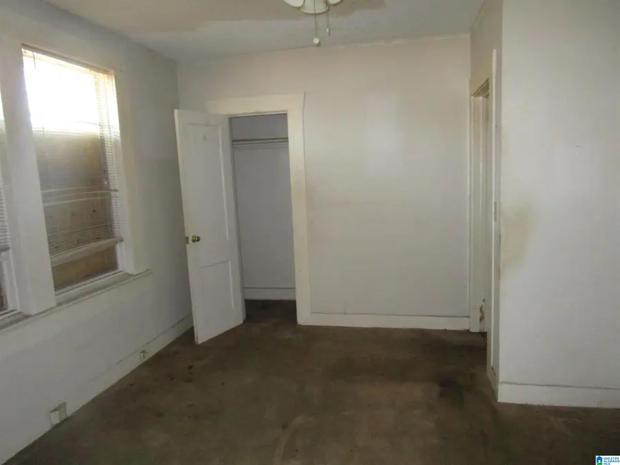 4637 AVENUE R, Birmingham, AL 35208 - #2