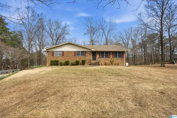 2018 KENDRICK DRIVE, Gardendale, AL 35071