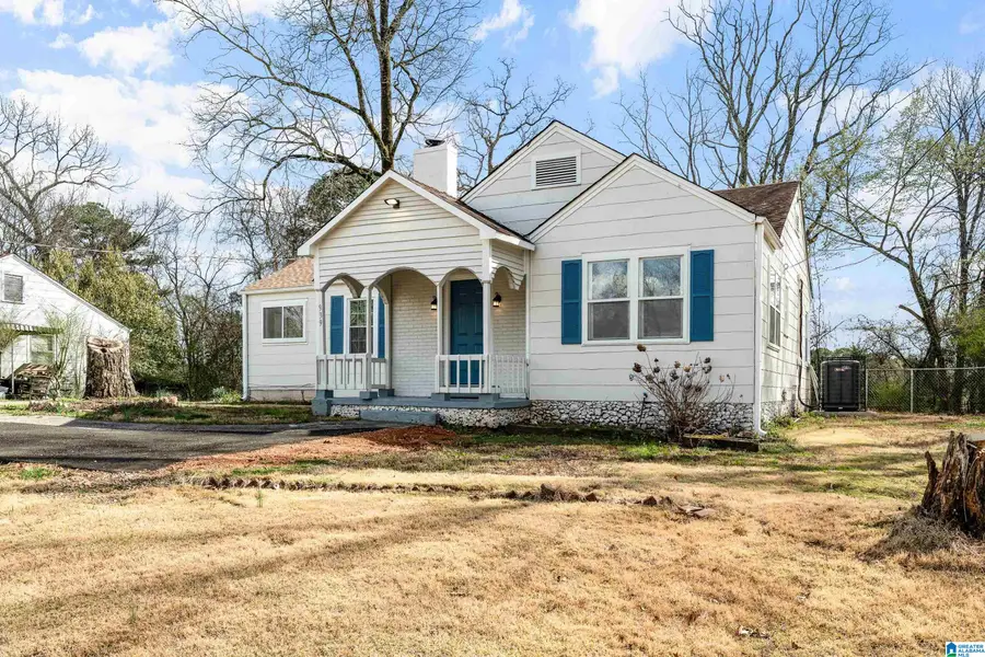 939 HILLCREST AVENUE, Birmingham, AL 35235 - #2