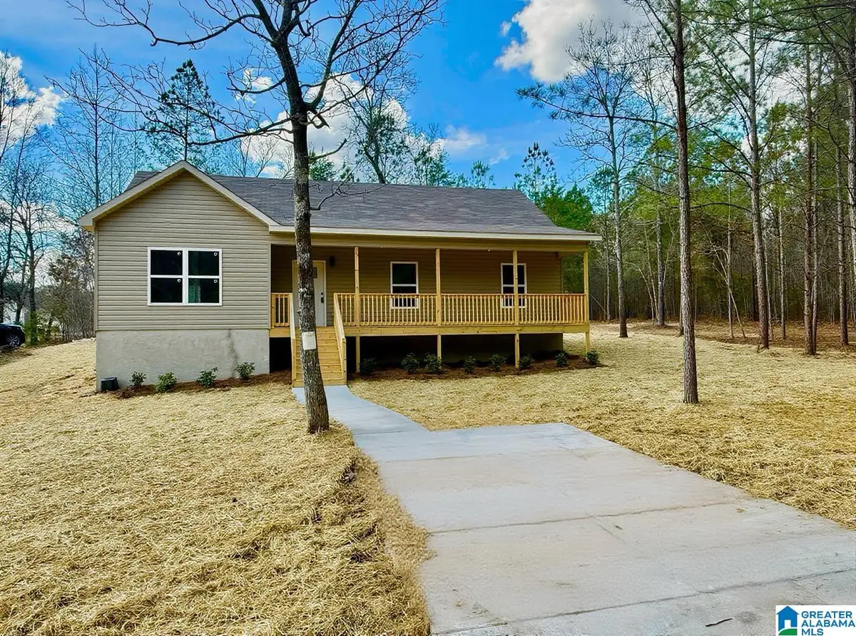 735 WALNUT COVE, Odenville, AL 35120 - #1