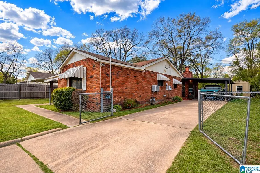 311 THOMAS AVENUE, Eutaw, AL 35462 - #2