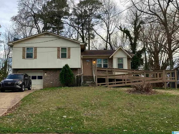 1717 SONIA DRIVE, Birmingham, AL 35235