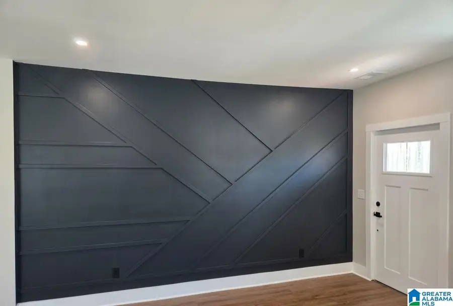 2400 BROOKHAVEN AVENUE SW, Birmingham, AL 35211 - #3