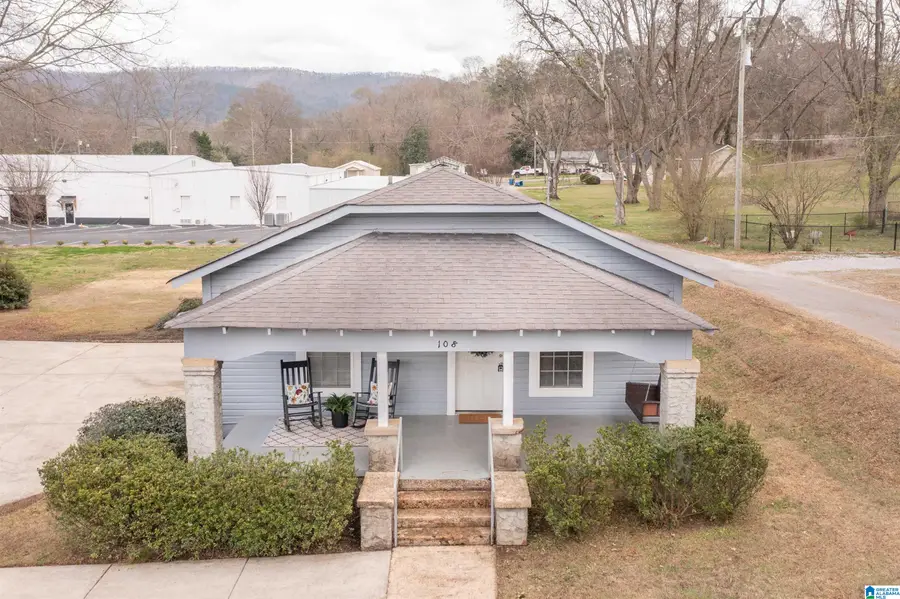108 CHURCH AVENUE SE, Jacksonville, AL 36265 - #2