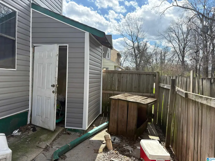 990 52ND WAY N, Birmingham, AL 35212 - #3