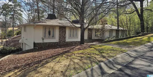 2624 CREEKVIEW DRIVE, Hoover, AL 35226